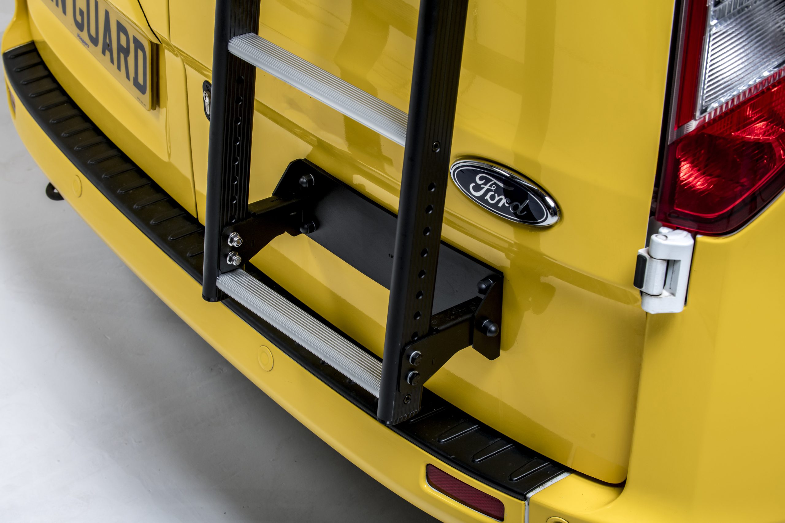 VanGuard 6 Step ULTI Ladder For Volkswagen Crafter 2017 2023 H3 Twin