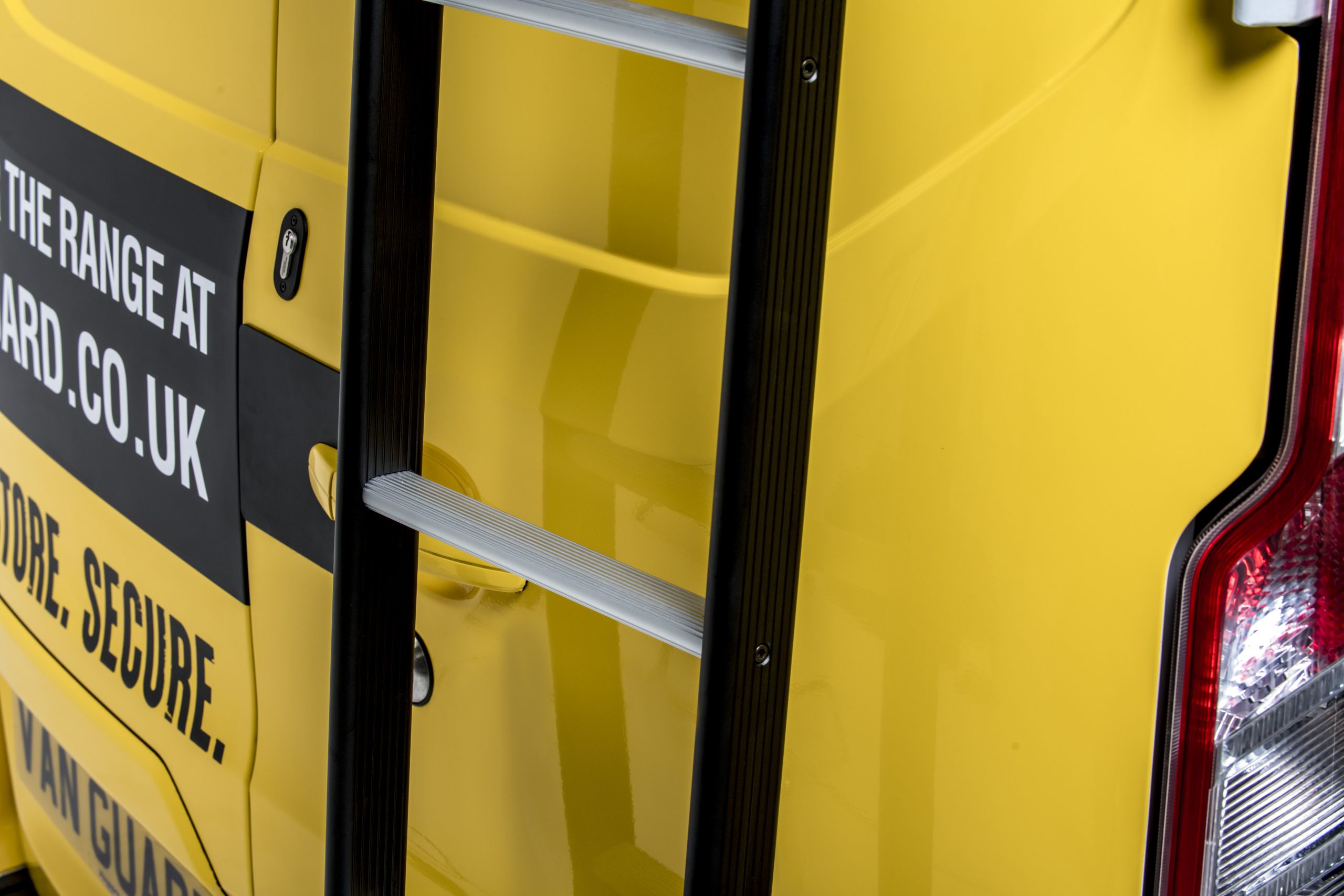 VanGuard 6 Step ULTI Ladder For Volkswagen Crafter 2017 2023 H3 Twin